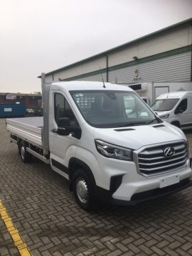 MAXUS Deliver 9 4.2m Dropside