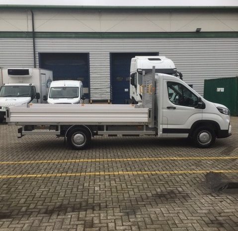 MAXUS Deliver 9 4.2m Dropside full