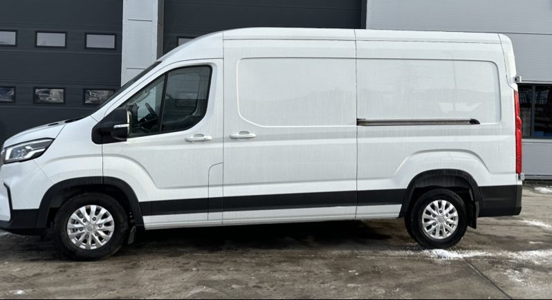 MAXUS eDeliver 9 L3H2 88.5kW Panel Van full